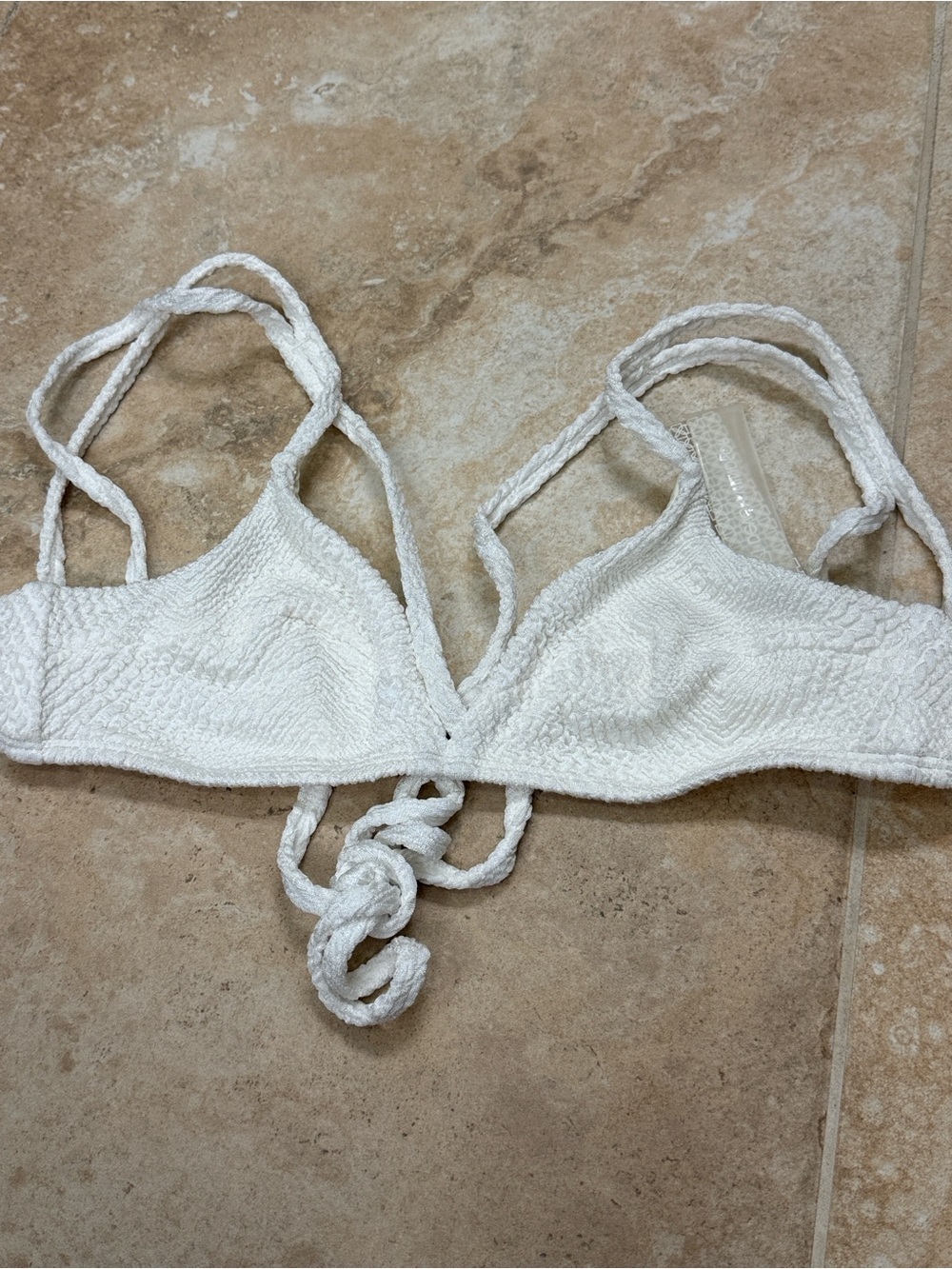 DEVON WINDSOR White Textured Strappy Bikini Top NWT - Picture 4 of 7